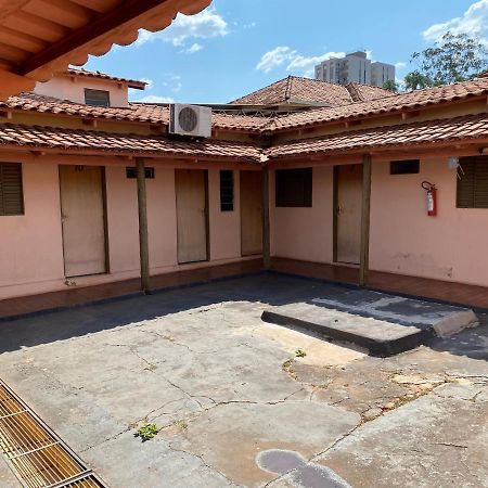 Hotel Cristo Redentor Jatai Exterior photo