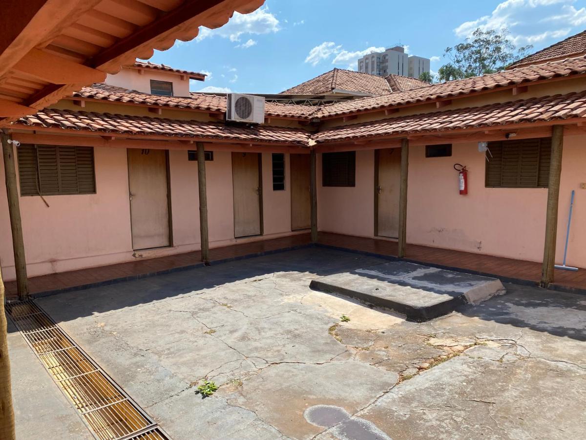 Hotel Cristo Redentor Jatai Exterior photo